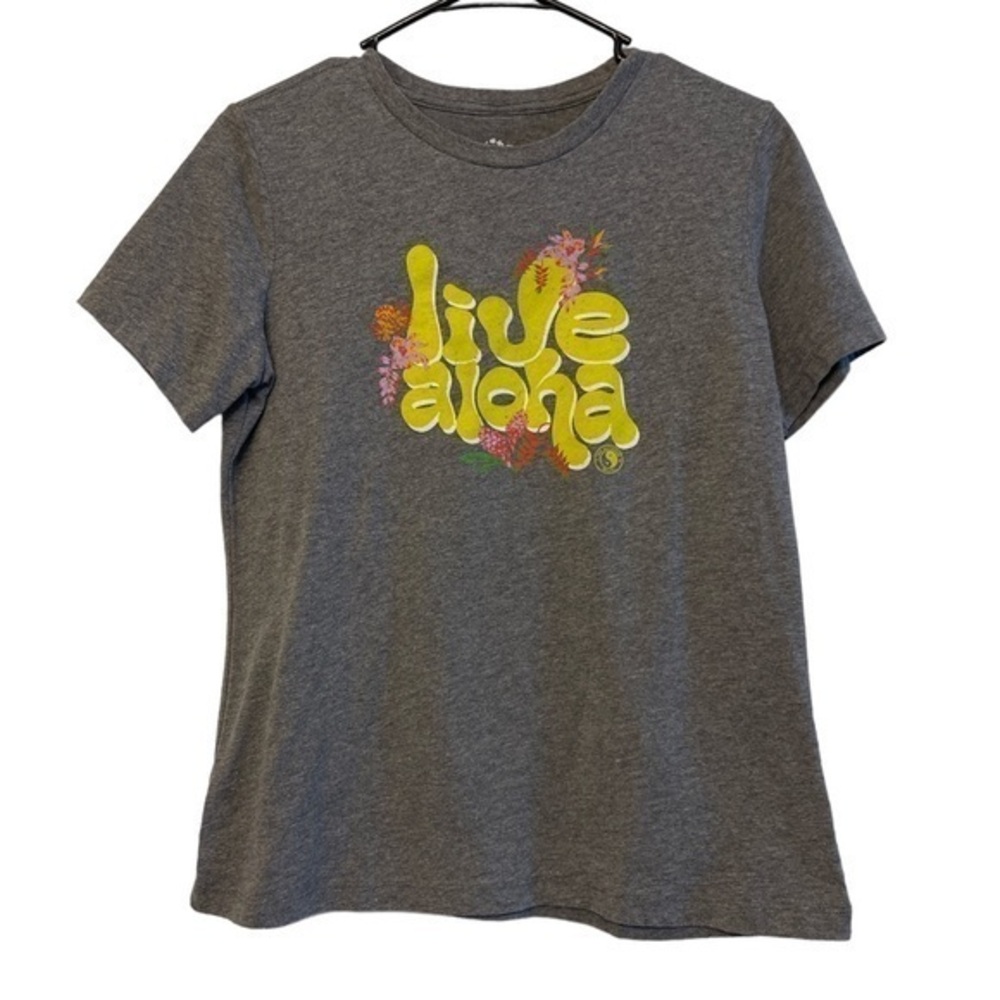 T&C Surf Designs Hawaii Gray Graphic Shirt Size Med EUC #6310